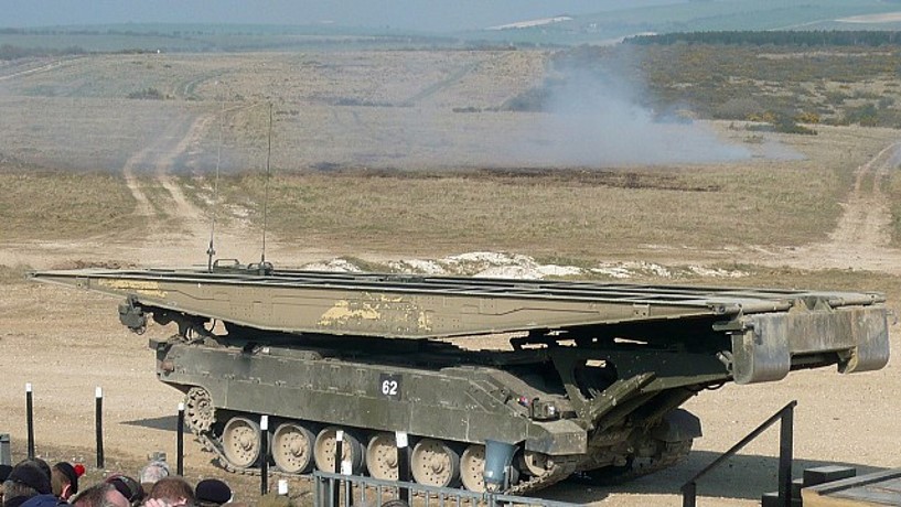 Titan British Armored Vehicle Launcher Bridge (AVLB) (E)